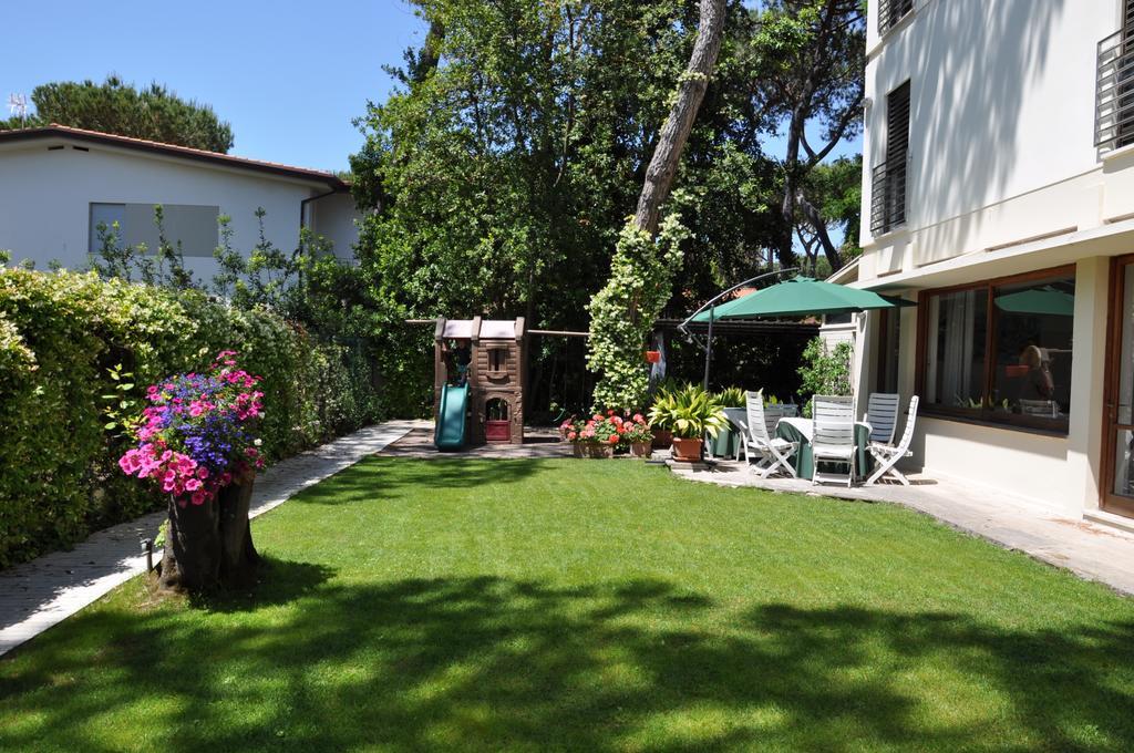 Hotel Etruria Forte dei Marmi Exterior foto